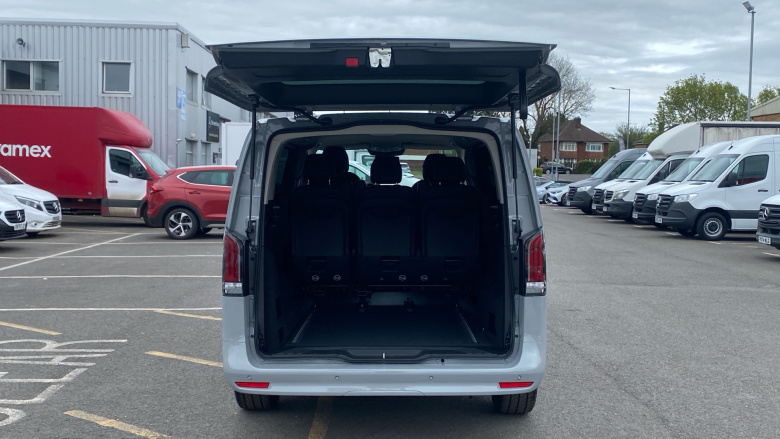 Mercedes-Benz Vito L2 Diesel Rwd 119CDI Select Crew Van 9G-Tronic